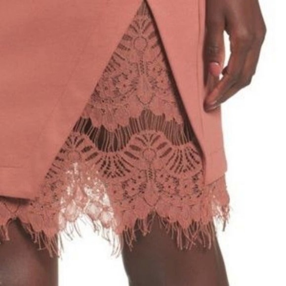 ASTR the Label Lace Bodycon Dress - NWOT - Picture 3 of 10